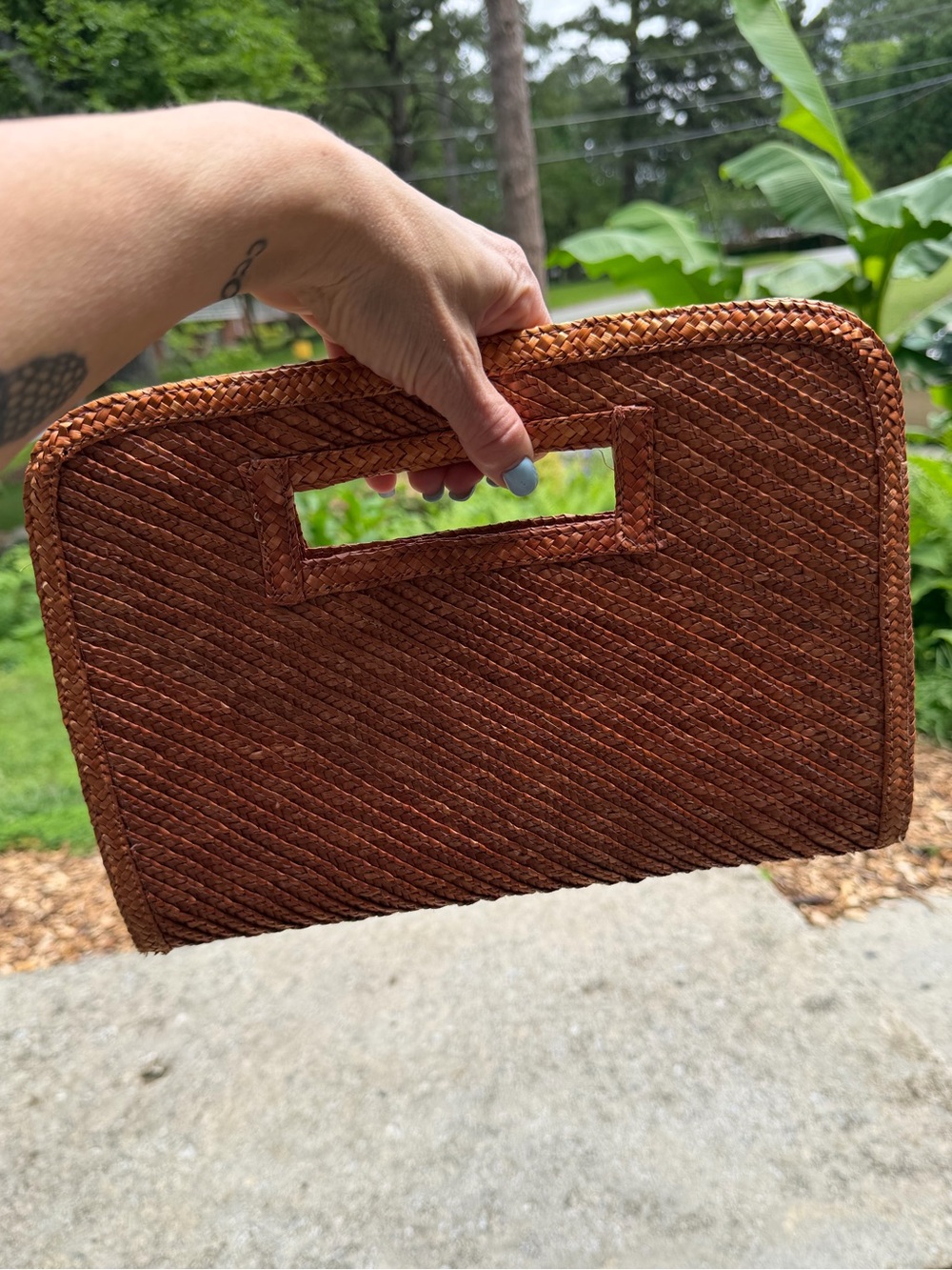 Woven Rattan Handheld Clutch